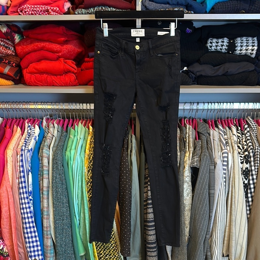 Frame black distressed skinny jeans size 26